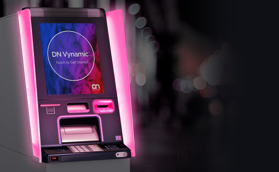 Diebold Nixdorf lança ATM com biometria, reciclador de notas e integração com IoT